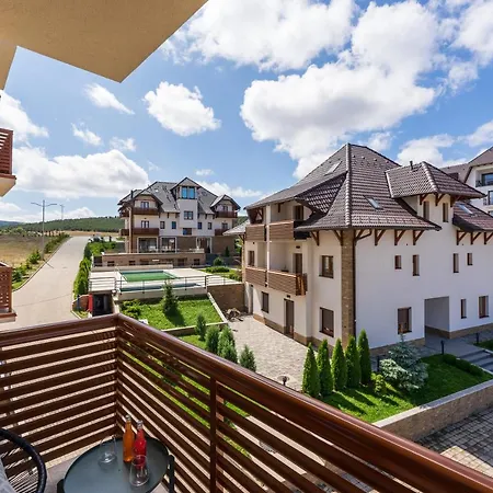 Hills Stars Apart-hotel 4*