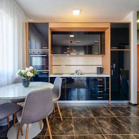 Apart-hotel Hills Stars